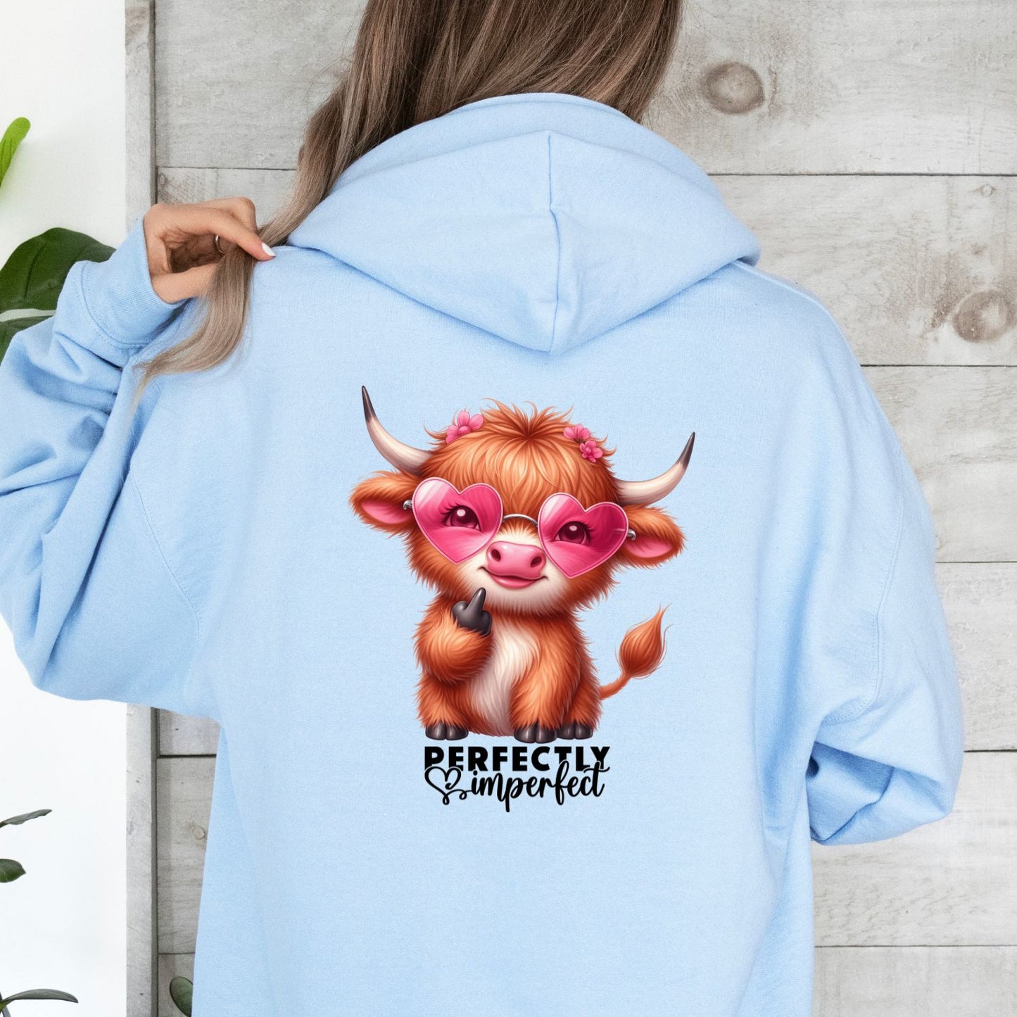 Perfectly Imperfect Kuh Susi Hoodie Blau